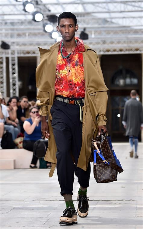 louis vuitton ss18 mens|Louis Vuitton Spring 2018 Menswear Collection .